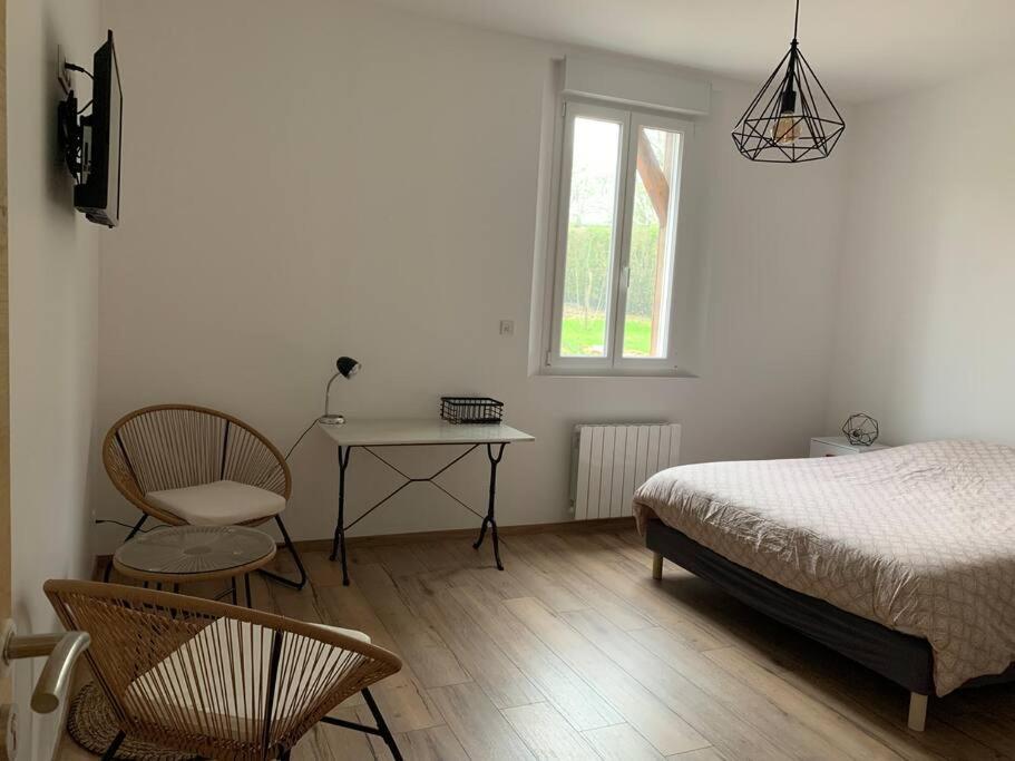 Gite, Maison Entiere Avec Billard Et Bel Espace De Vie La Grange Blicourt Bagian luar foto